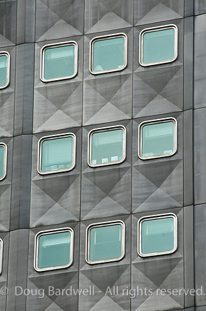 100604_3CS3030