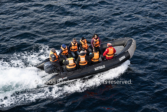251106-Z9-8743