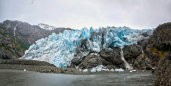 251108-Z9-9425DH-Pano