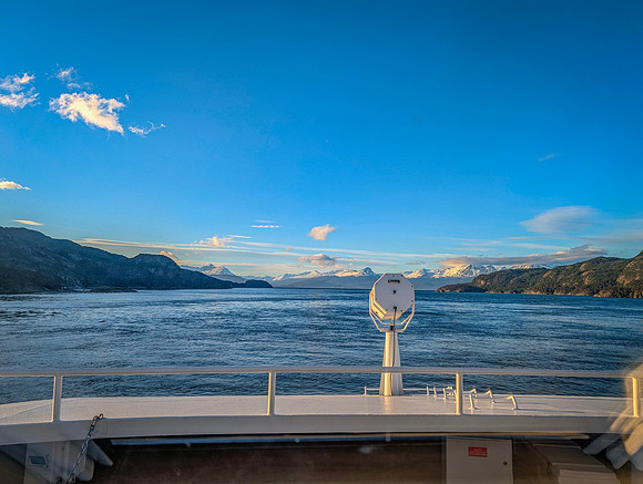 PXL_20251106_224907603.RAW-01