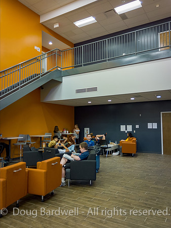 181009-L16_03896