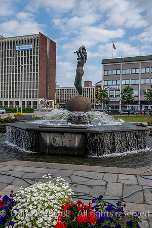 150824-9887