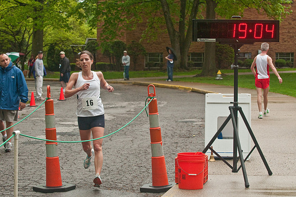 100502_3CS8933