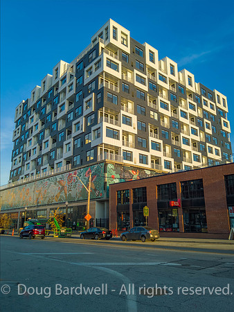 201106-L16-06880