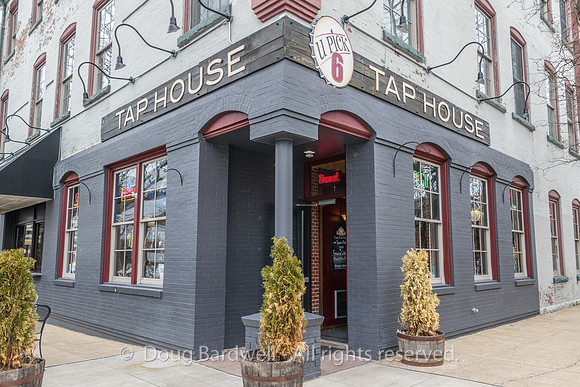 U_Pick_6_Tap_Room-9389