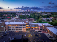 Pivot Center
