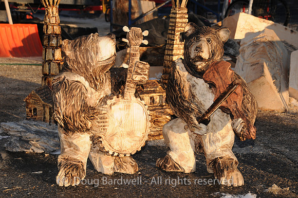Chainsaw-Carvers-1059