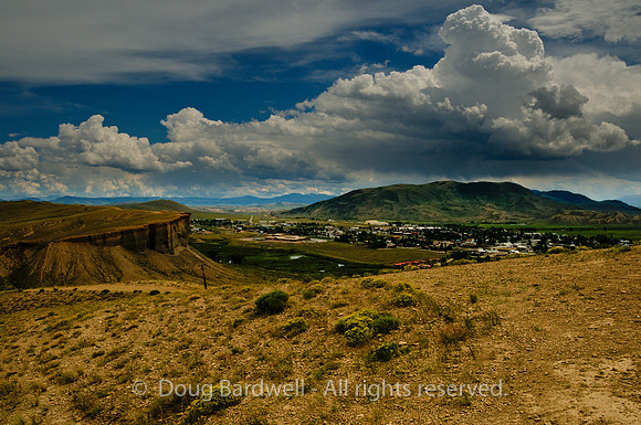 100804_3CS0749_H