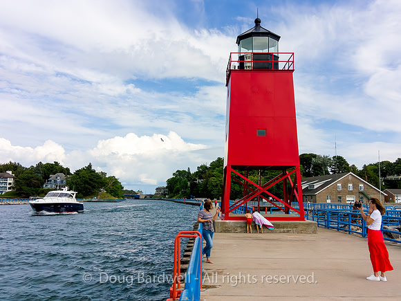 200802-L16_06446